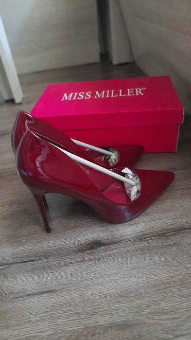 Туфли-лодочки, шикарные!