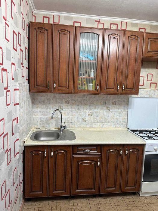 Кухонный гарнитур. Срочно