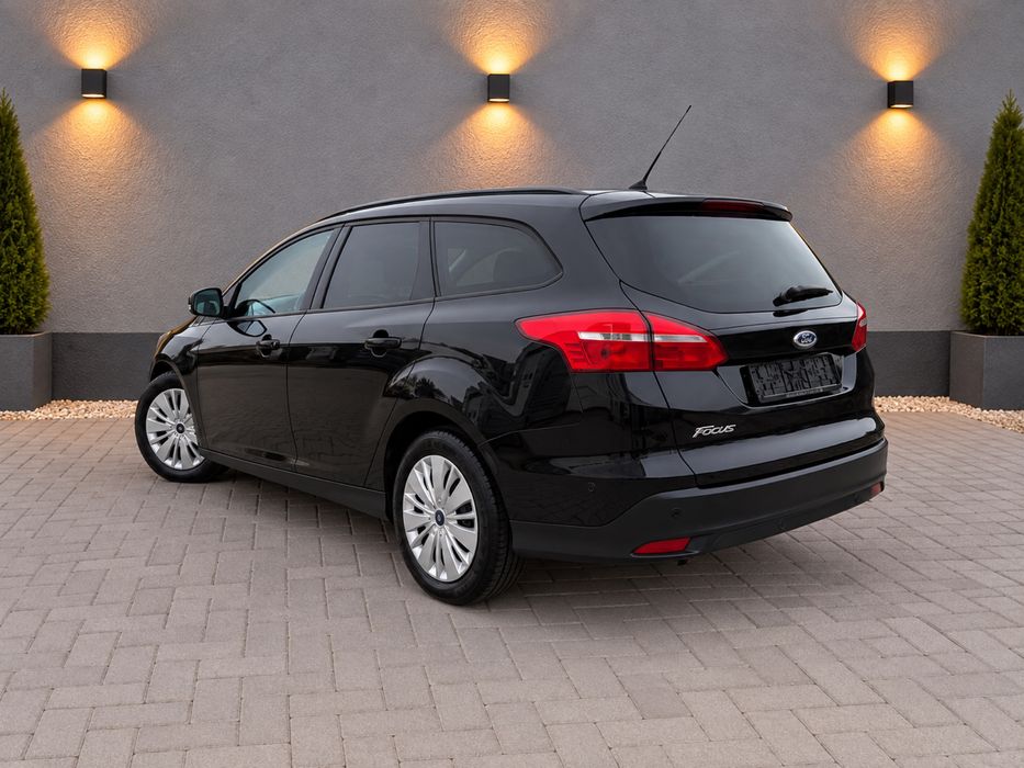 Ford Focus 2015/Euro 6/1.5 diesel/Parcheaza singura/ IMPECABILA