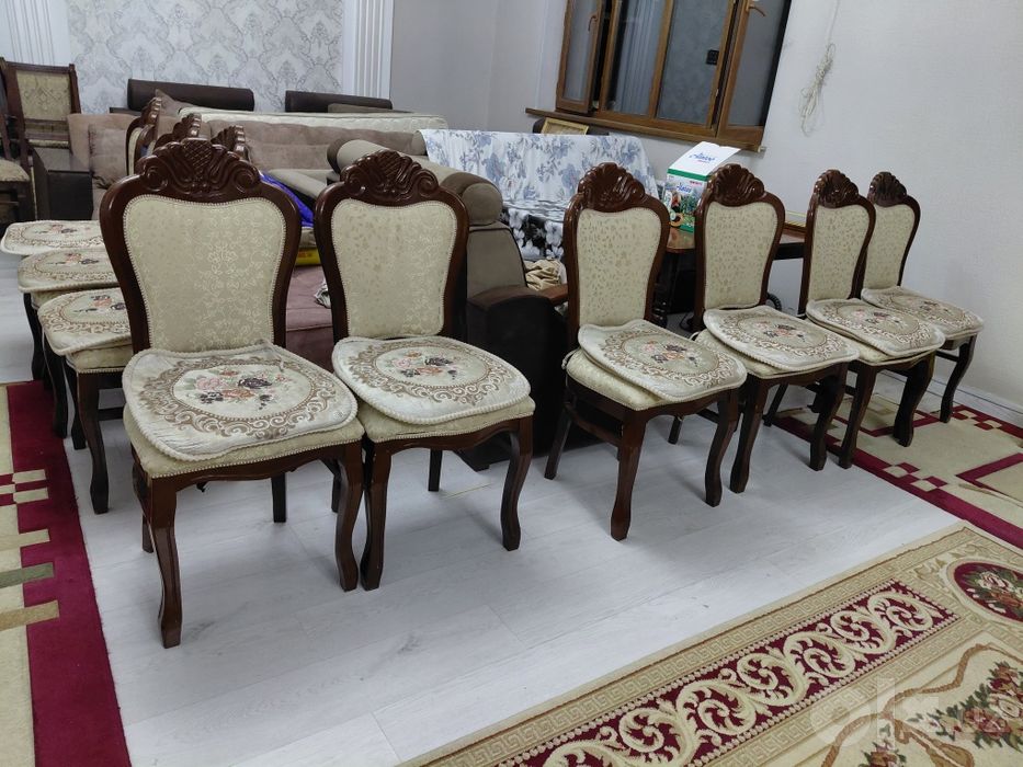 Продам стол стул