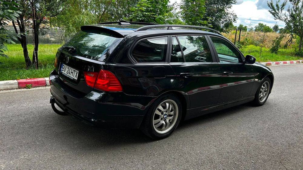 BMW Seria 3 Mașina excelent îngrijită .. distribuție nou cu factura garanție