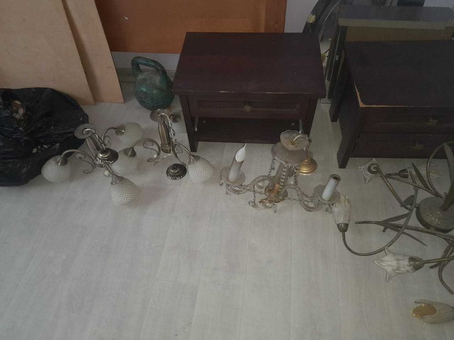 Продам люстры в хорошем состоянии