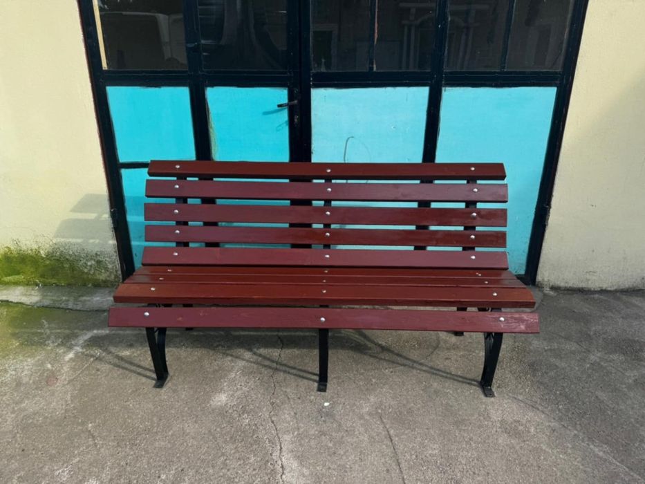 Vând băncuțe parc