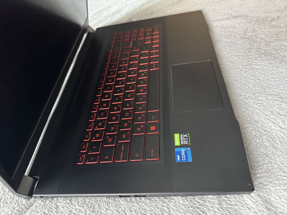 MSI Katana 15 GF76 11UC
