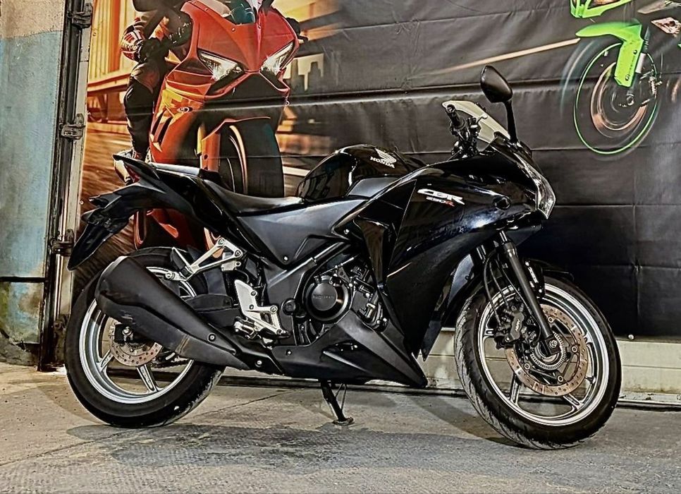 Honda CBR 250  2012