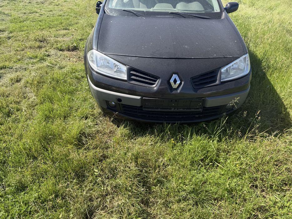 Far stanga dreapta renault megane 2
