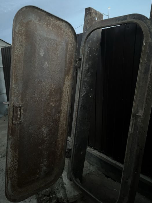 Дверь корабля сос нормальный