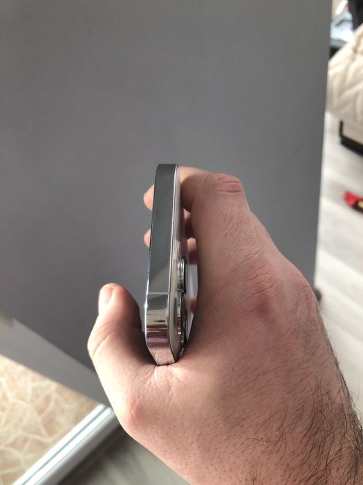 Iphone 13 pro  silver