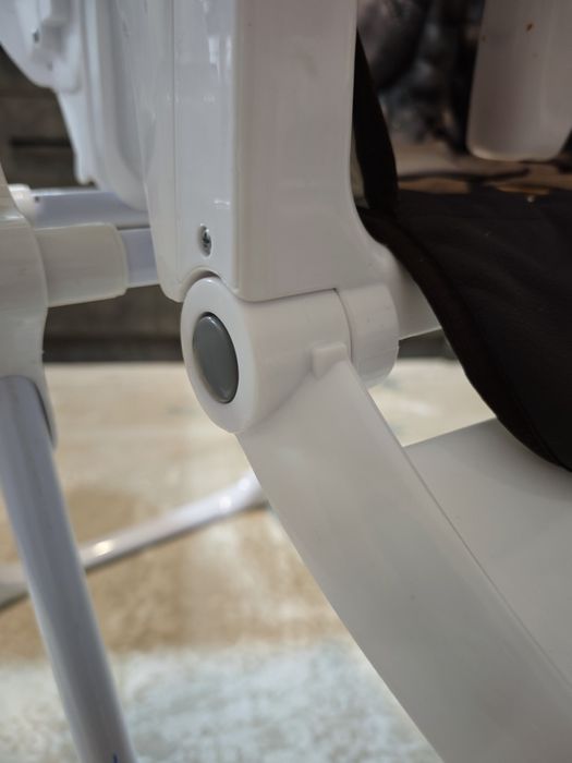 Детский стул для кормления