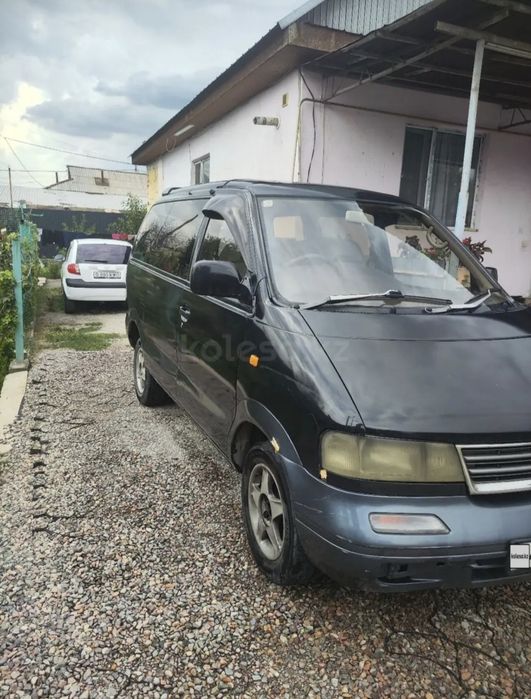 Продам Ниссан ларго