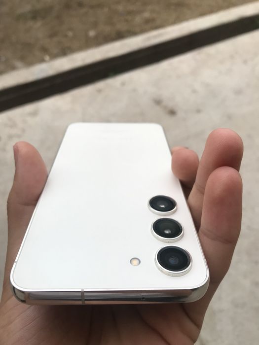 Samsung S23 kafolati bilan