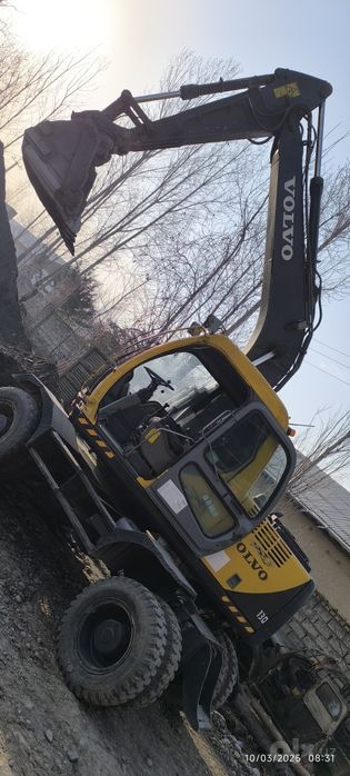 Volvo 130 sotiladi yili 2003 holati a'lodarajada