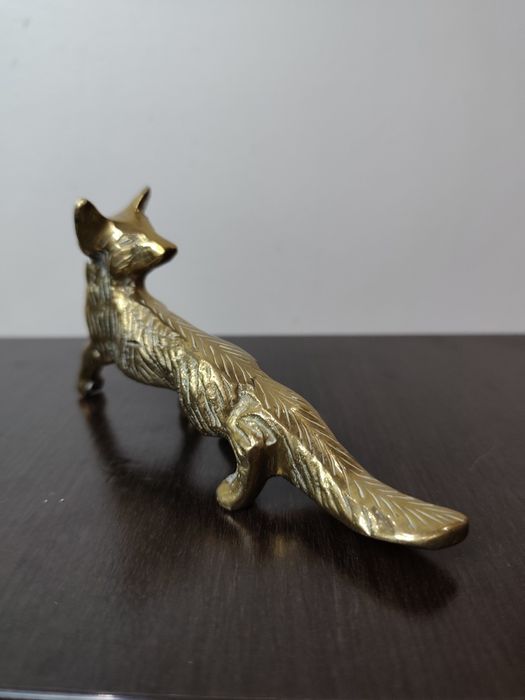 Статуетка на лисица. Бронз.