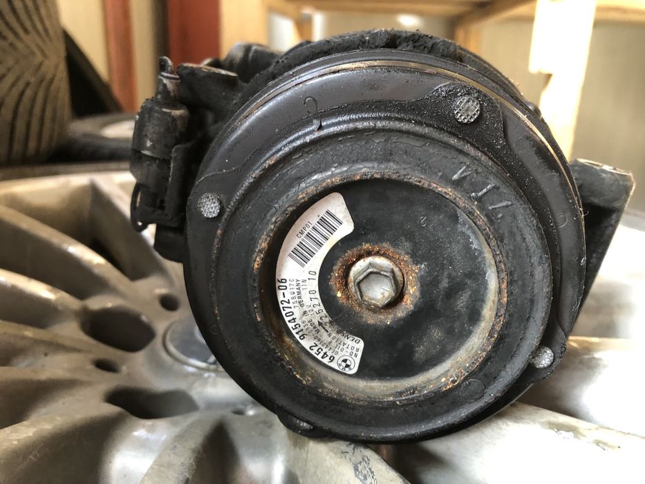 Компресор климатик бмв 5 ф10/11 550и 408 ( kompresor bmw f10/11 550i )