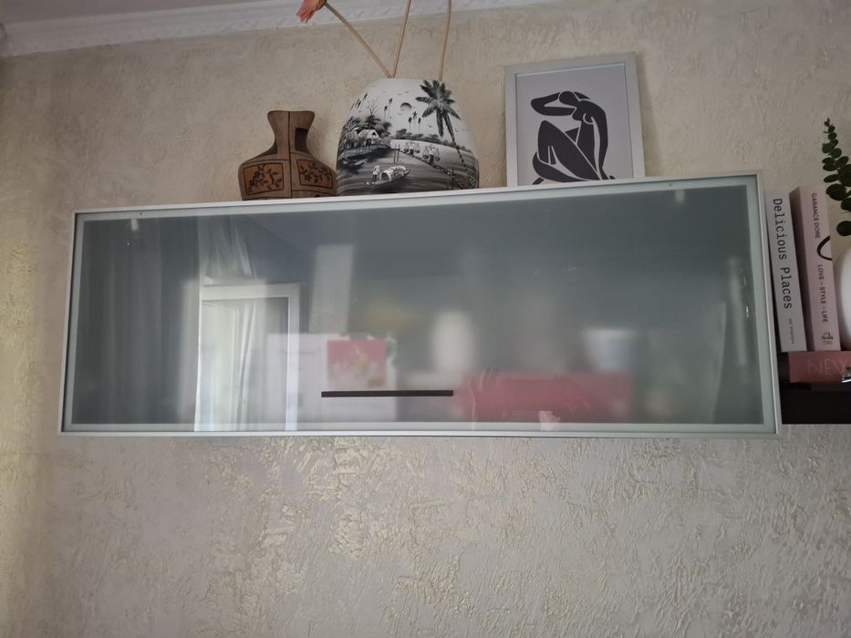 Модульная стенка для гостиной в цвете венге.
