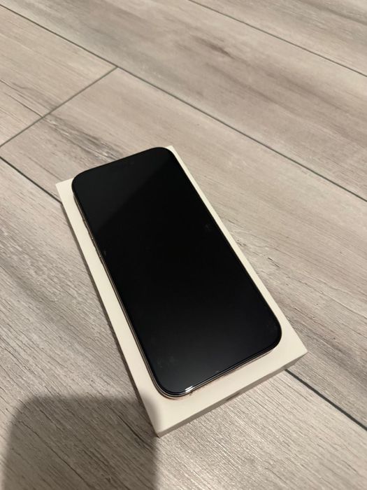Vând/Schimb iPhone 16 Pro Max 1TB, Factură/Garanție.