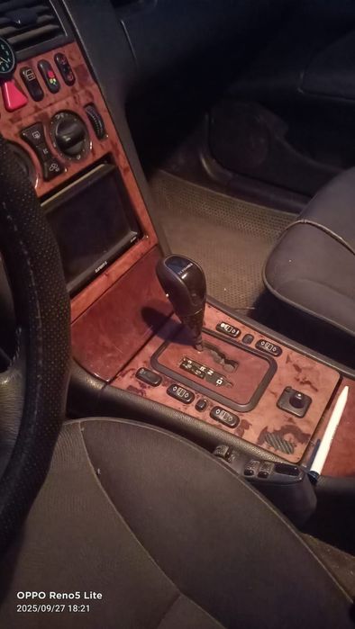 MERCEDES-BENZ E200, 2002 год