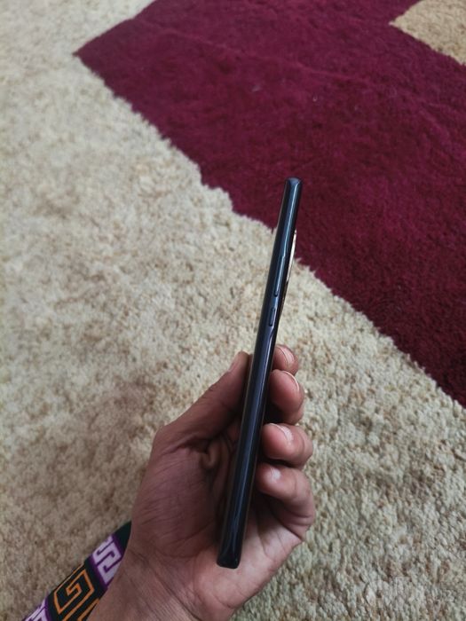 Honor x9b xolati ideal koʻp ishlatilmagan