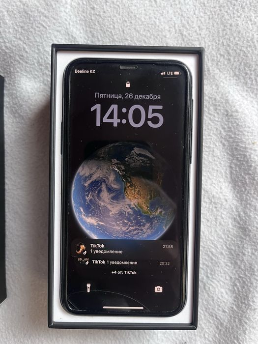 Айфон 11про без ремонт