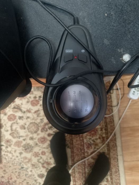 Продам руль, коробка передач и педали