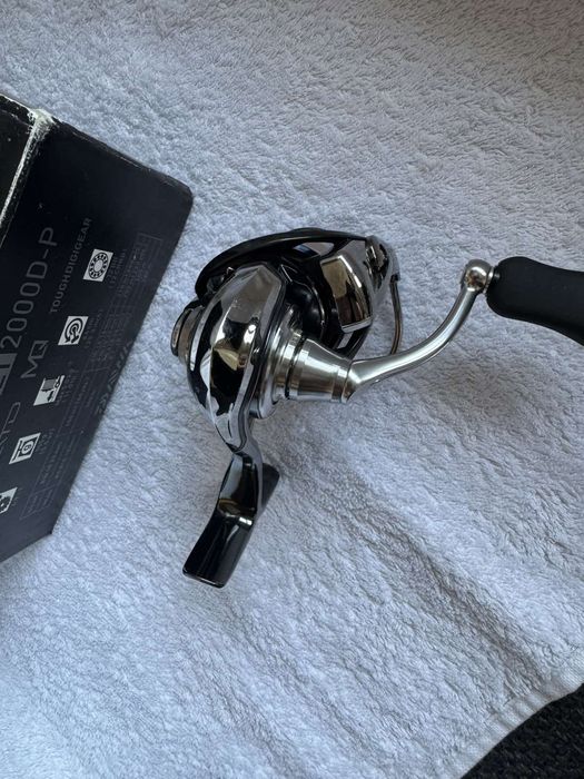 Daiwa Exist  LT2000D-P