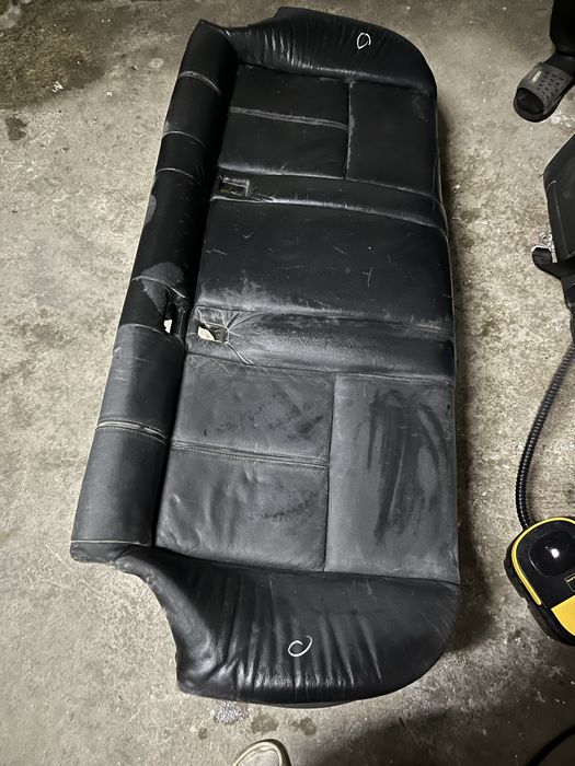 Задний диван на бмв е39 туринг