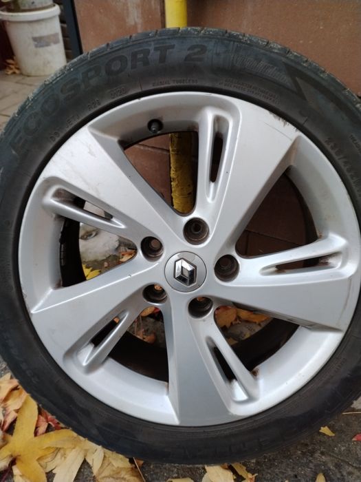 Jante,roti originale Renault 5X 114,3 R17 Timisoara • OLX.ro