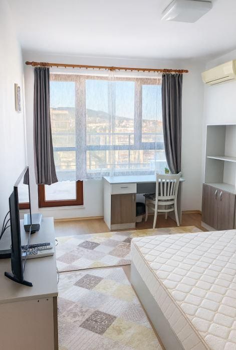 Дава се под наем Двустаен апартамент в Варна, Чаталджа - 108 кв.м за 730 € - Снимка #4