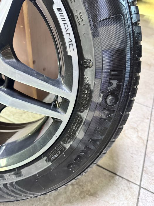 Продам комплект колес