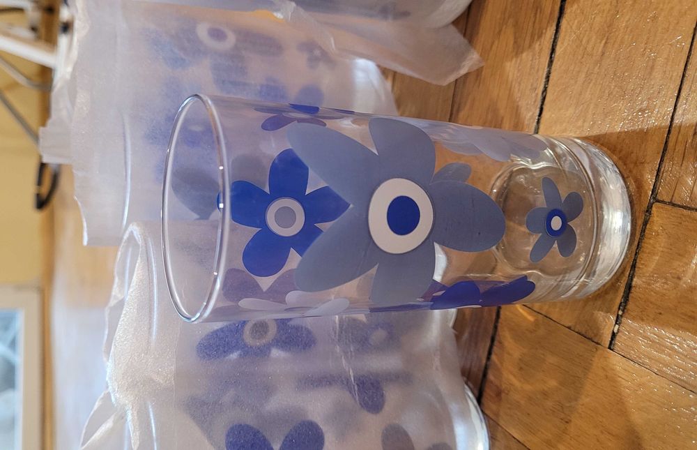 Комплект стъклени чаши - НОВИ