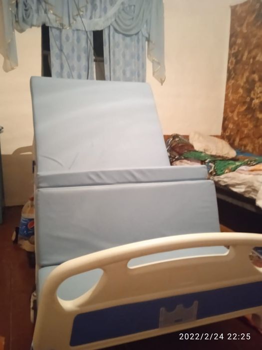 Медицинский кровать