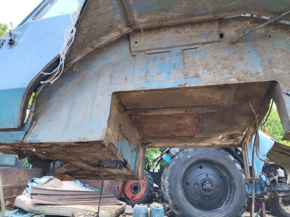 Продам малую кабину Мтз-80, 82