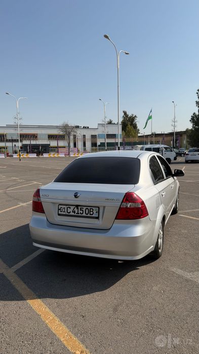 Nexia 3 2017 avtomat gazi bor