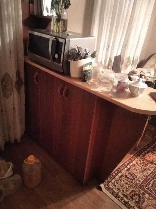 Кухрнный гарнитур