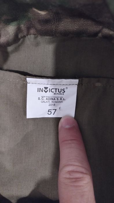 Capela / sapca militara camuflaj combat, INVICTUS + stema ( cuc )