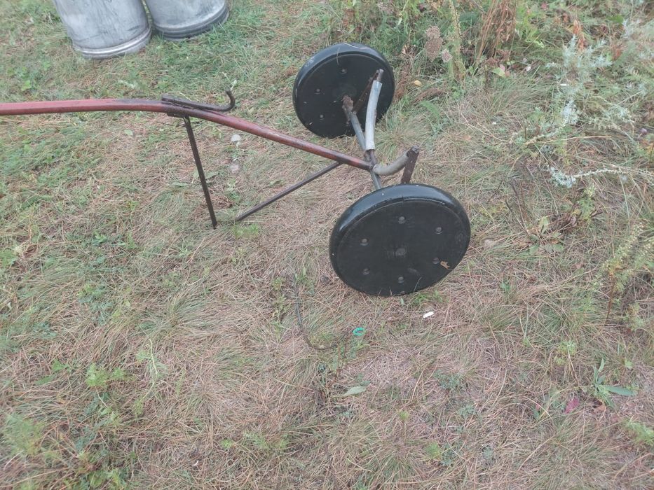 Продам фляги и тачку