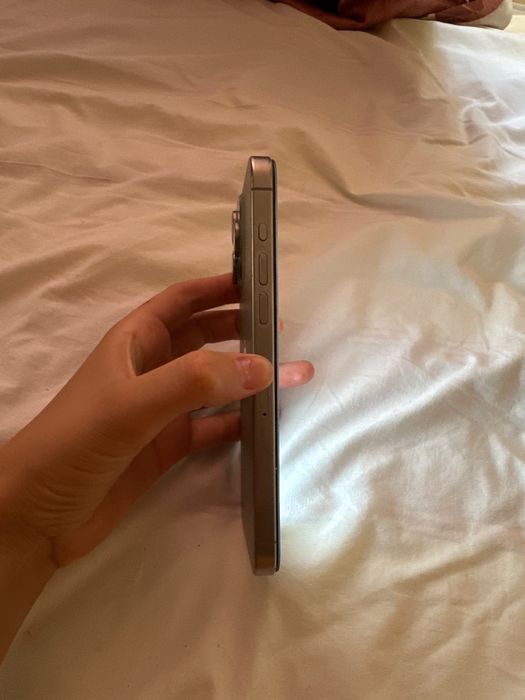 Срочно!!iPhone 15 pro max