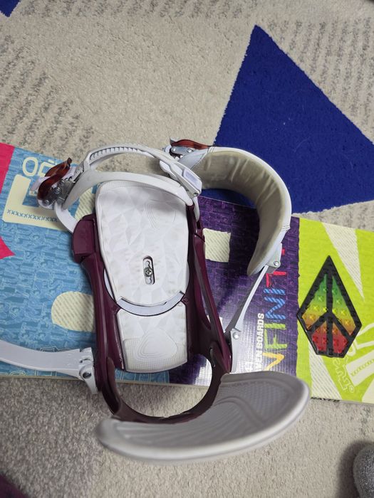 Placa snowboard Raven 141 cm  + legaturi Head NX FAY II S/M