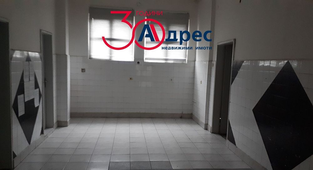 Продава се Магазин в Севлиево - 181 кв.м за 423 €/кв.м - Снимка #3