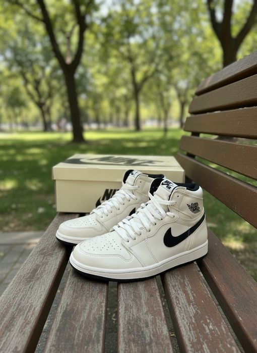 Adidasi Nike Jordan 1 High Essentials