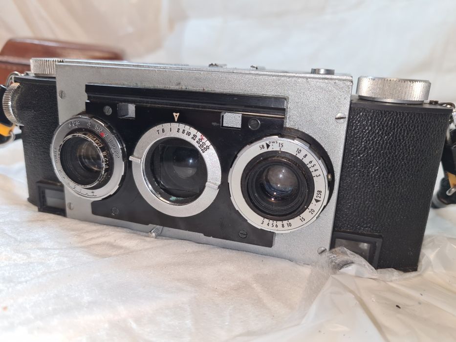 Ретро 3D фотоапарат Stereo Realist