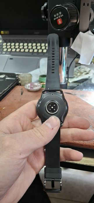 Galaxy watch sotiladi