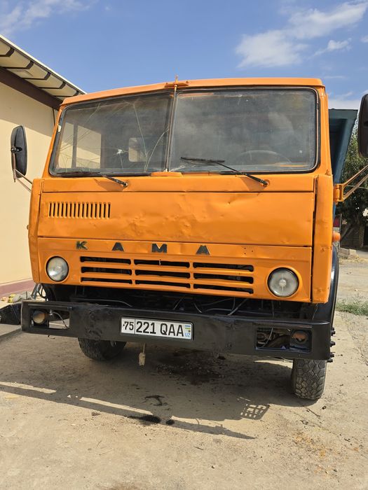 Камаз самосвал сотилади