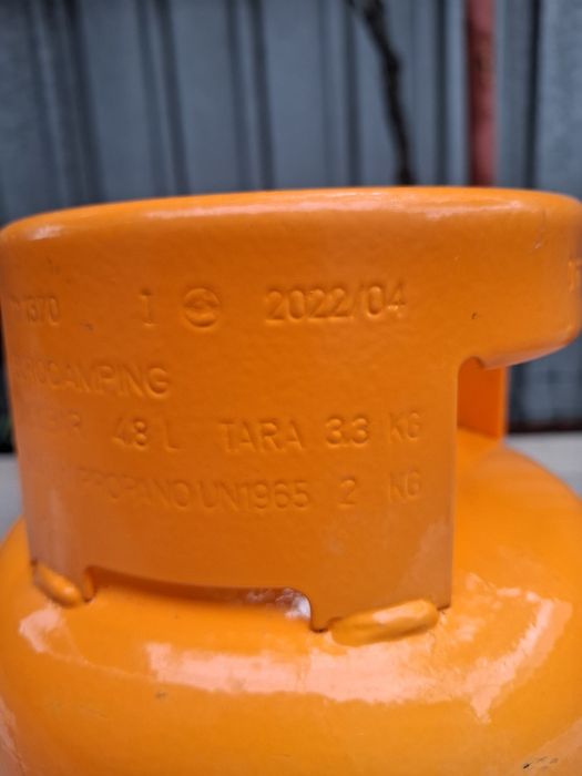 Butelie de gaz portabilă marca Eurocamping, fabricată în aprilie 2022.