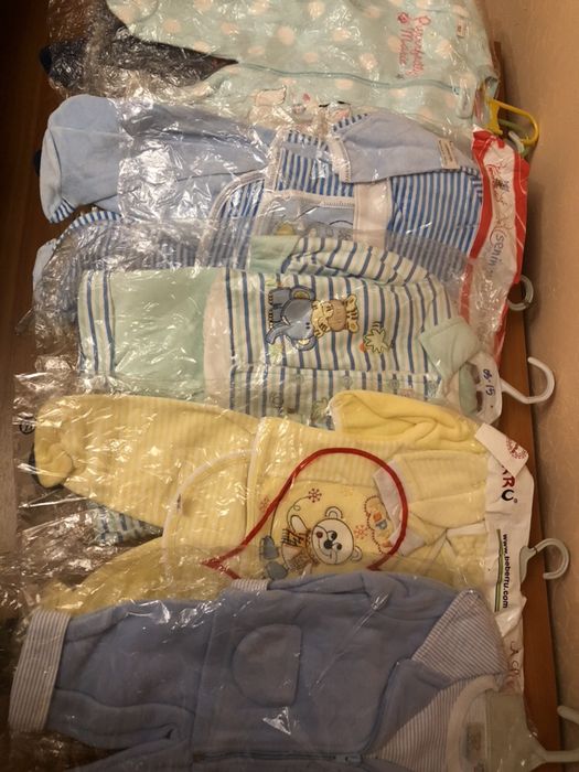 Костюмчики малышковые