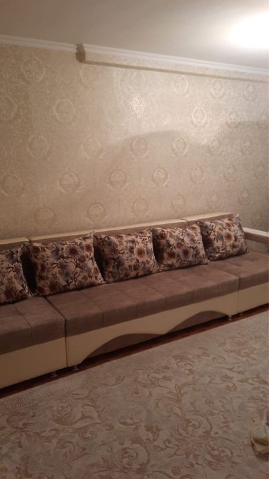 Диван продам в хорошем состоянии