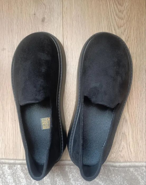 Лоферы женские новые