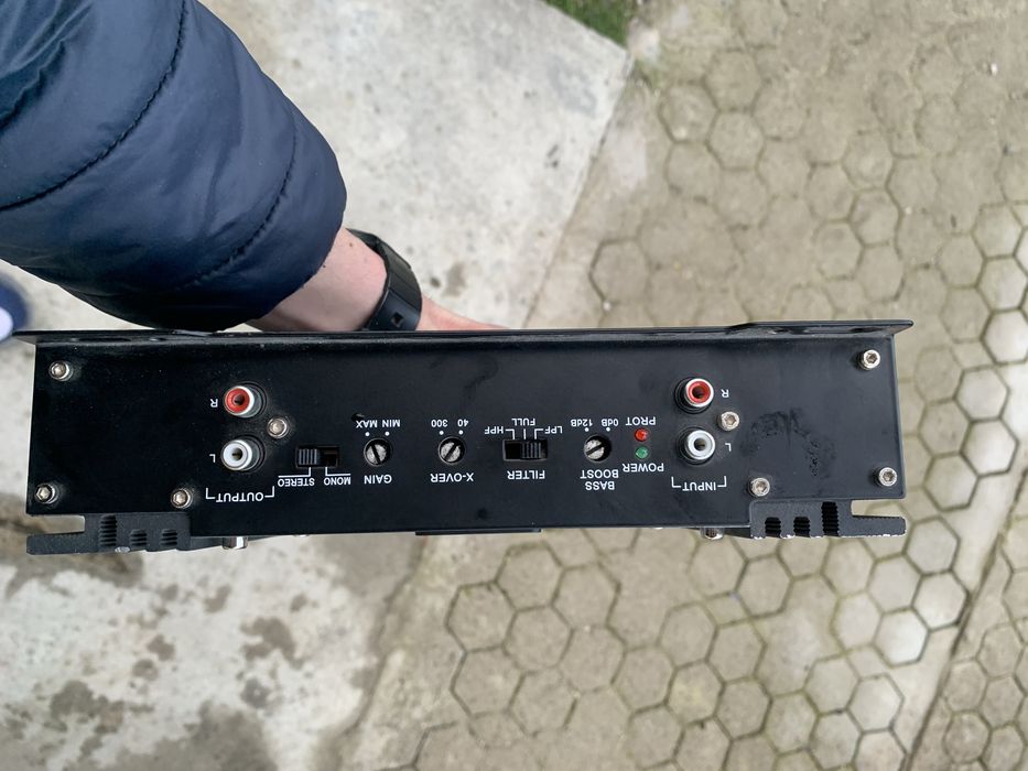 Subwoofer +statie 600W