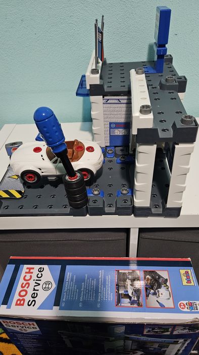 Spalatorie si service auto Bosh - jucarie