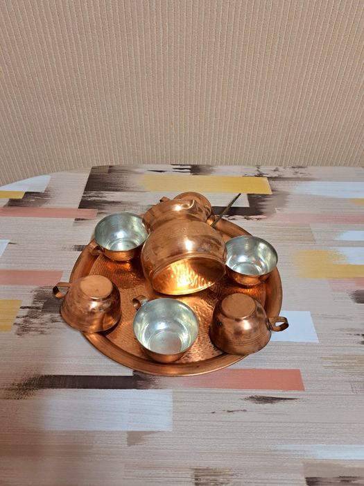 Меден сервиз за кафе